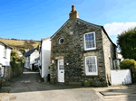 White Pebble Cottage in Port Isaac, South West England