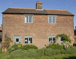 Honeysuckle Cottage in Little Thornage, East England