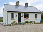 Gronwee Cottage in Kilmihil, Ireland West